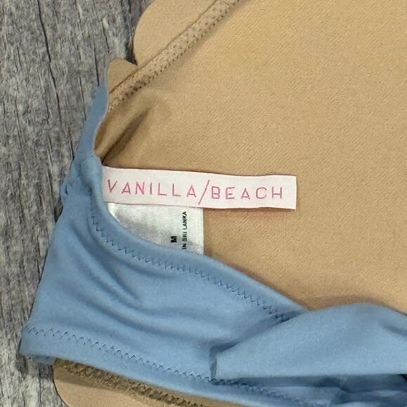 Vanilla Beach Size Medium Bikini Halter Swimsuit Top In Excellent Condition - Picture 2 of 3